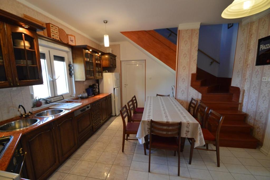 Nora Haz Hajduszoboszlo Hotel Bagian luar foto
