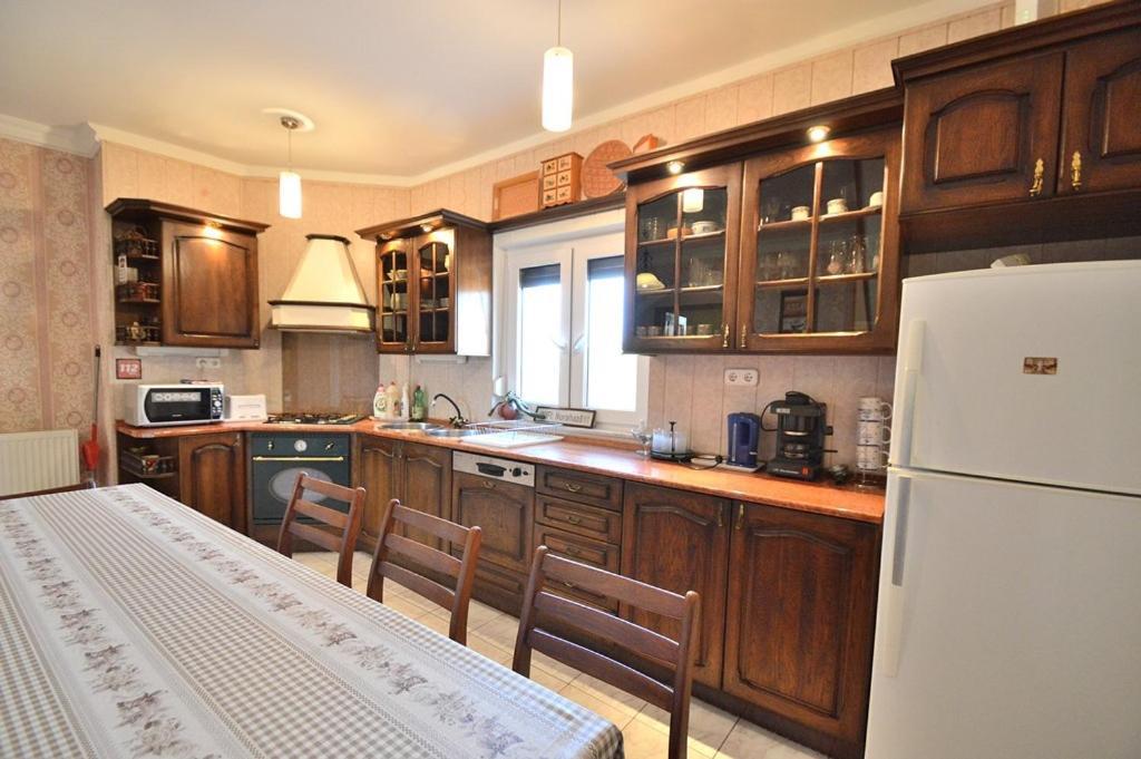 Nora Haz Hajduszoboszlo Hotel Bagian luar foto