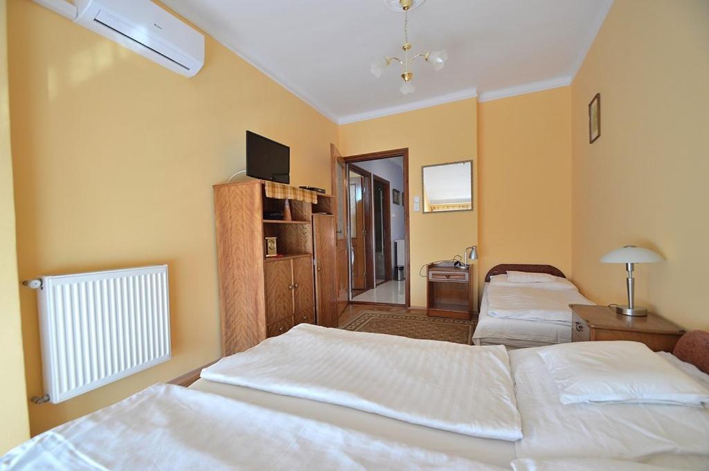 Nora Haz Hajduszoboszlo Hotel Bagian luar foto