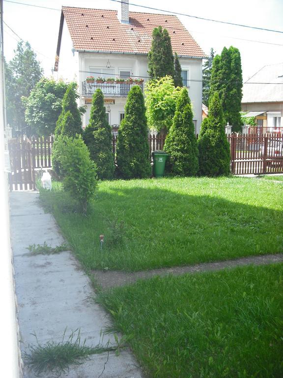Nora Haz Hajduszoboszlo Hotel Ruang foto
